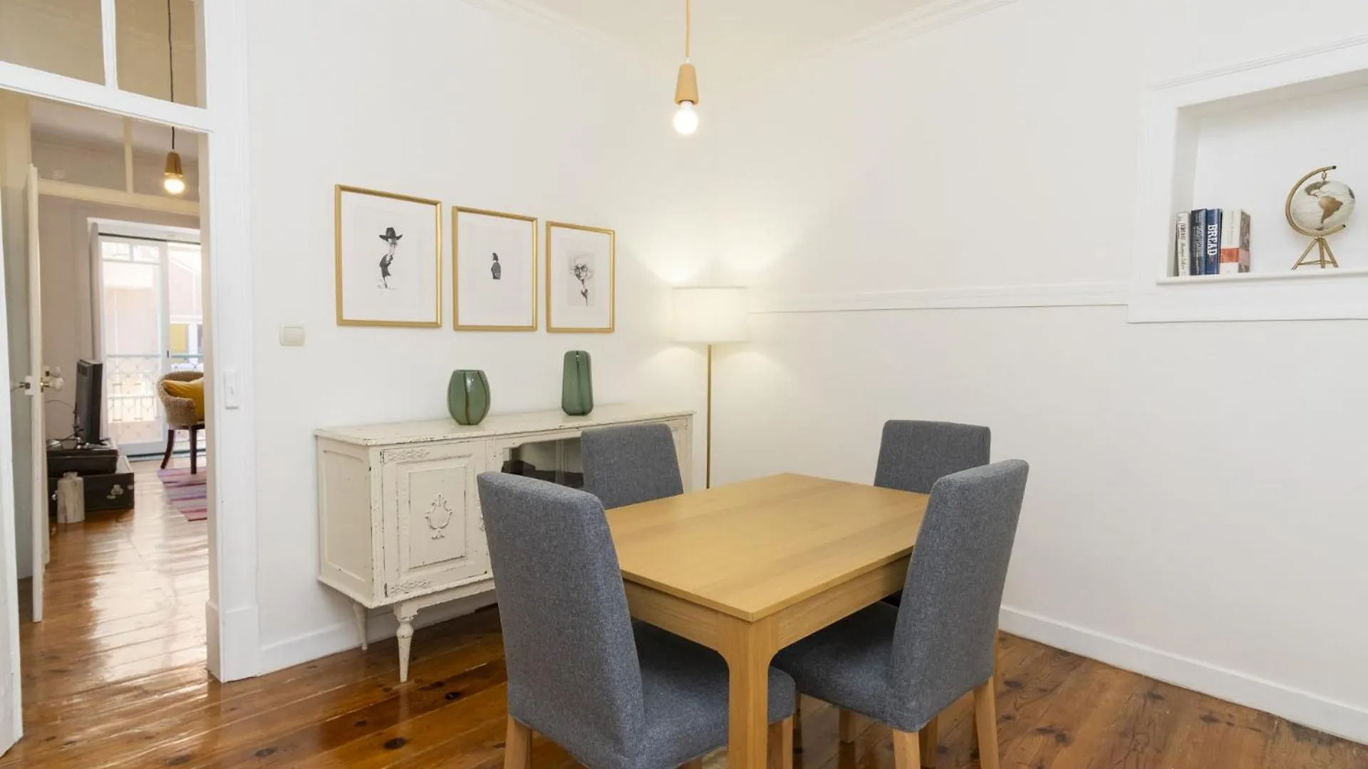 Apartment In Lisbon City Center With A Terrace, 317
